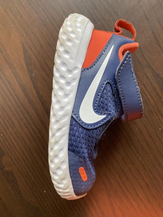 Nike Revolution 5, номер 22