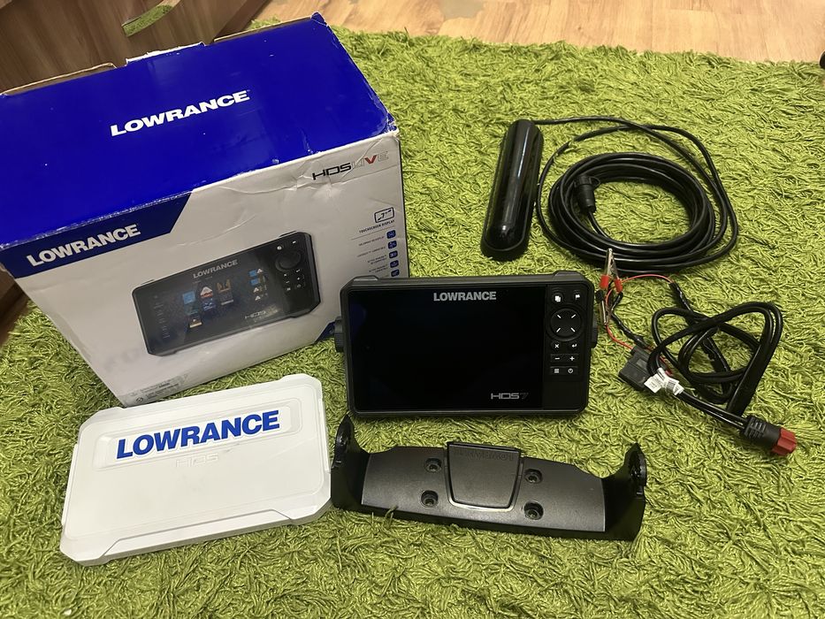 Lowrance HDS 7 Live