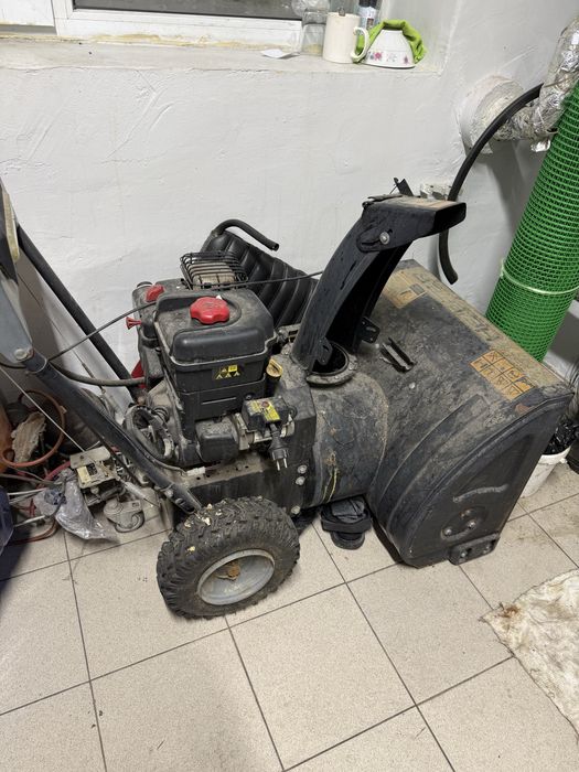 Снегоуборочная машина