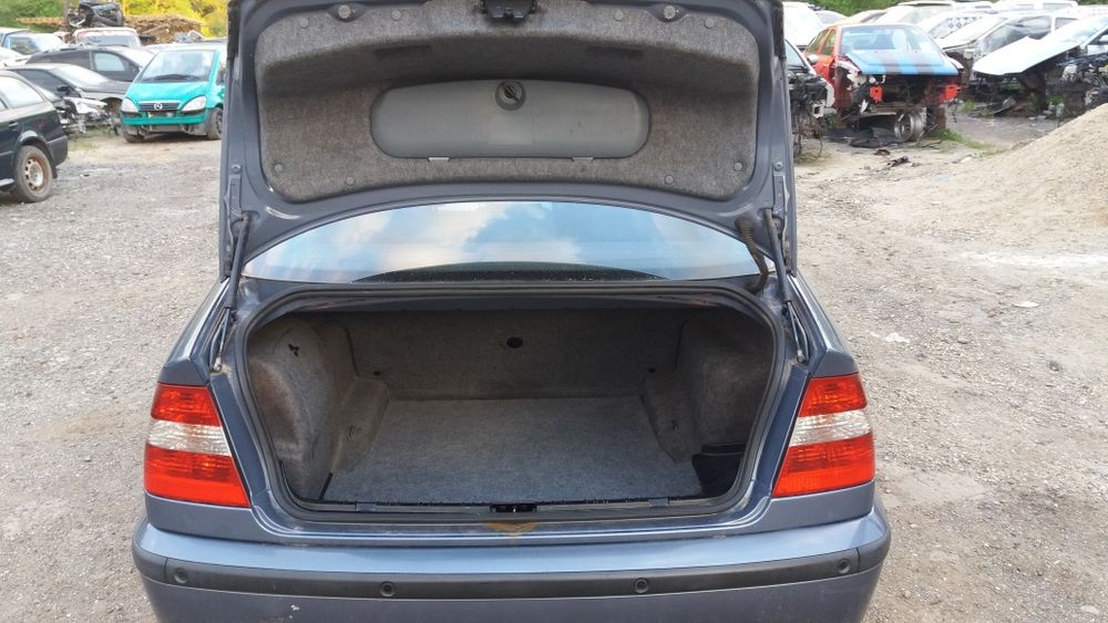 Mocheta tapiterie capitonaj portbagaj bmw e46 320d 150 cp berlina
