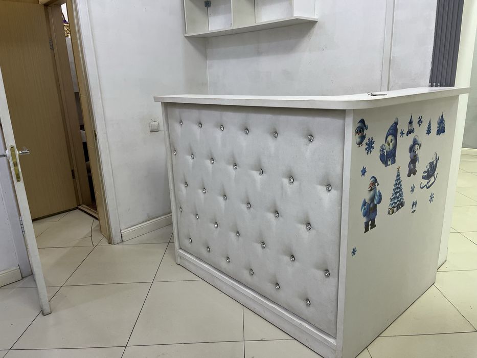 Ресепшен для салона красоты