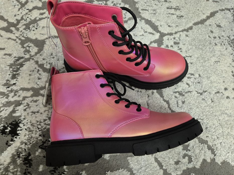 Ботинка женская качественный