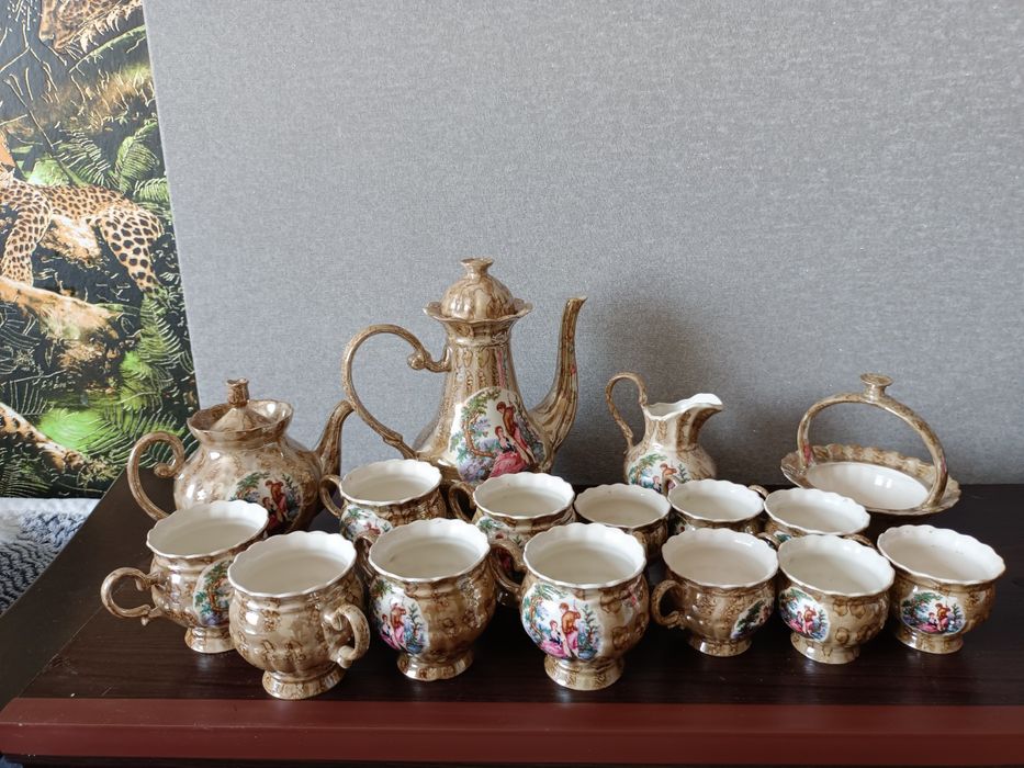 Чайно-кофейный сервиз