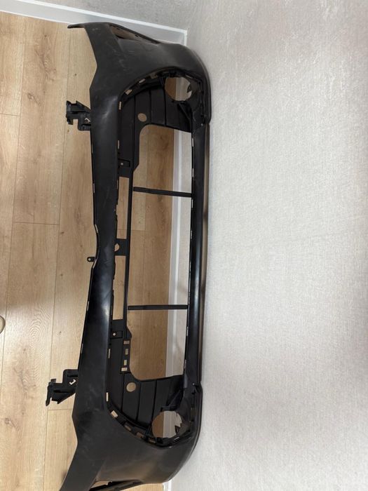 Передний бампер camry 55