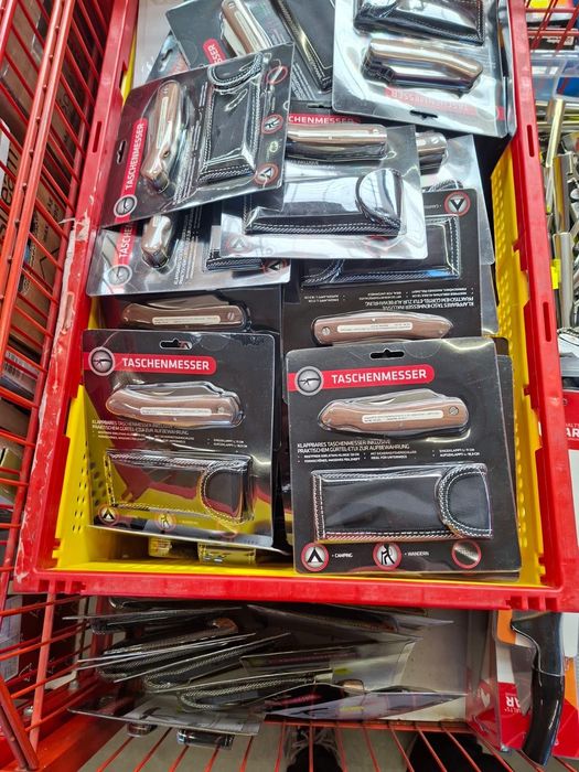 Сгъваем нож с калъф