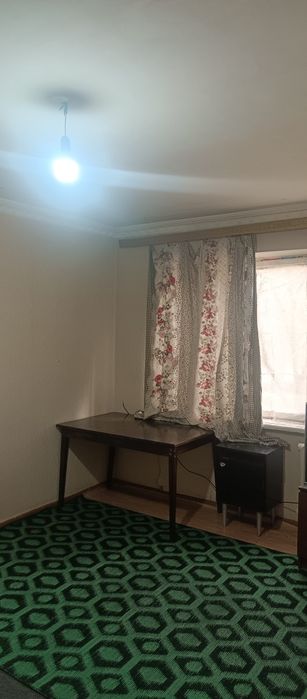 Чиланзар 9 250уе 1 комн квартира