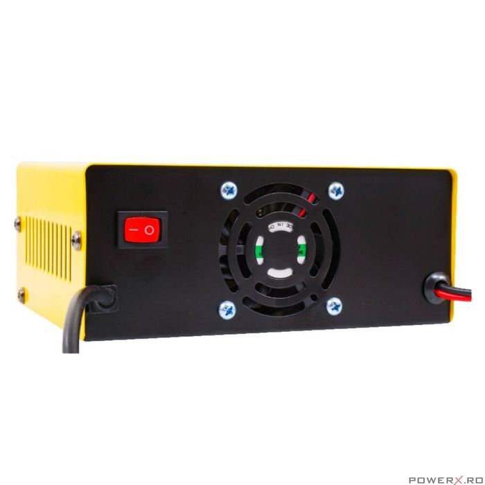 Redresor auto cu microprocesor, 6/12 V 15A, incarcare in 4 etape,