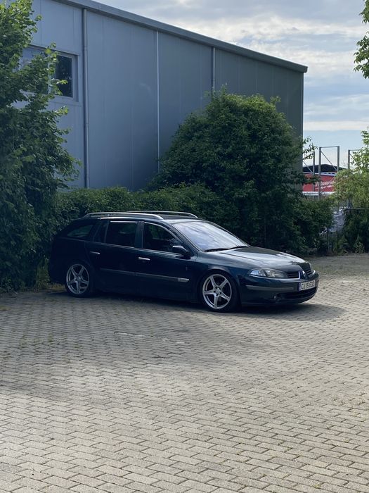Dezmembrez Renault Laguna 2 Facelift 2.0 16v benzina