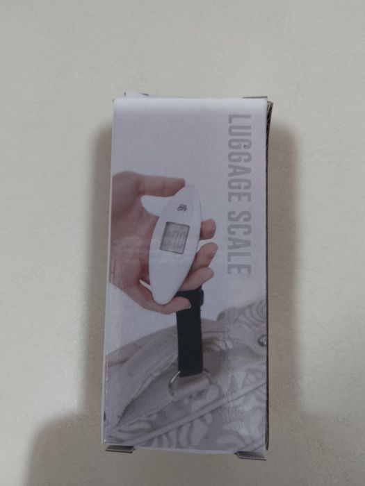 Нов дигитален кантар за теглене на багаж