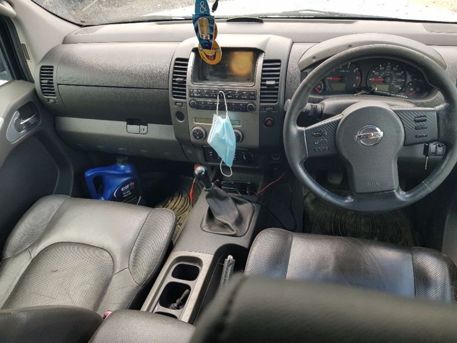 Dezmembrez NISSAN NAVARA D40 2.5DCI EURO4