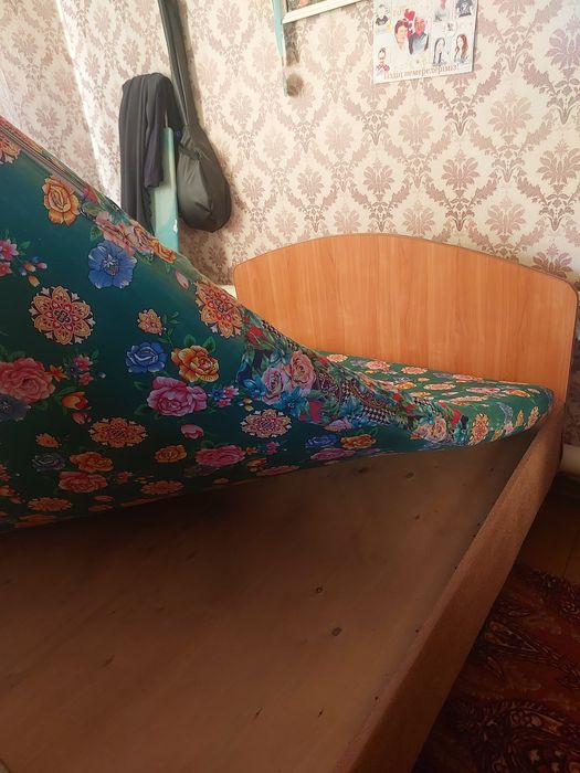 Продам кровать 120×200