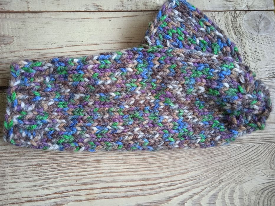 Кучешки пуловери (дрехи)- ръчно плетени