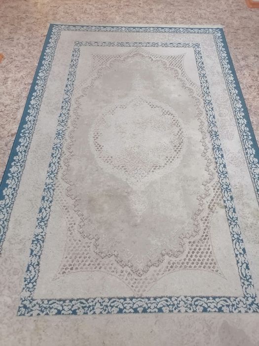 Ковер продаётся 1 шт.