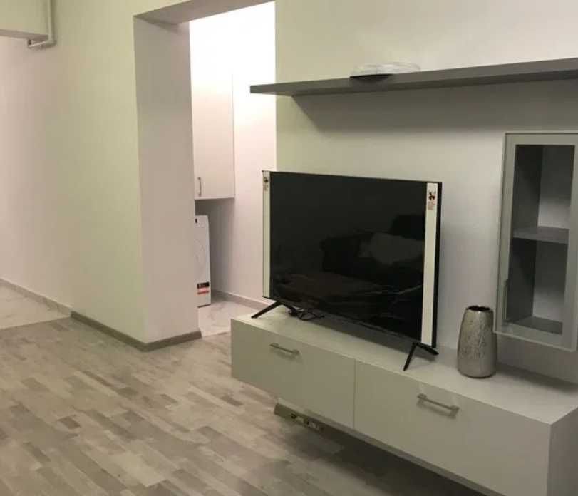 Дава се под наем Двустаен апартамент в Пловдив, Южен - 60 кв.м за 290.7 € - Снимка #3