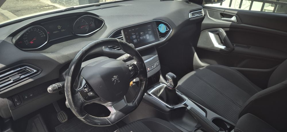 Peugeot 308 1.6 Diesel 130 CP  2017- direct proprietar