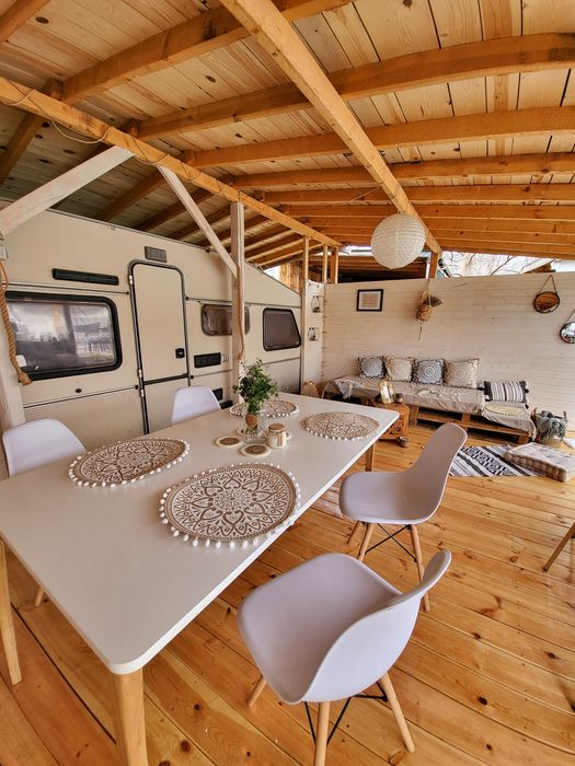 Каравана Sunrise, Къмпинг Смокиня