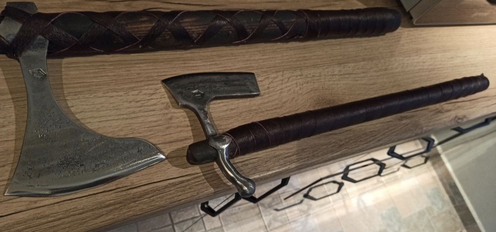 Брадва на степните народи