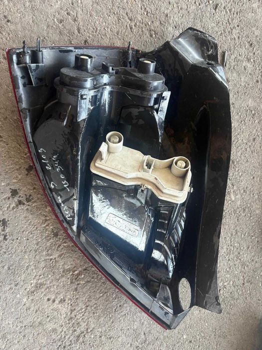 Stop spate dreapta pe Renault Megane 2 2001-2012 Hatchback 8200073237