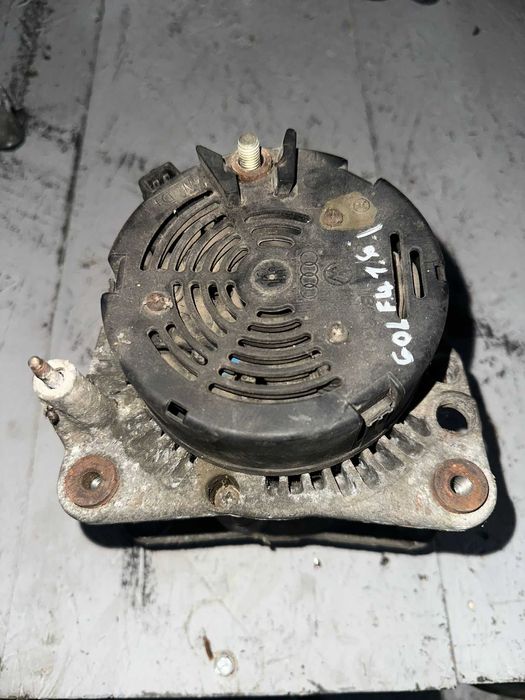 Alternator Bosch 037903025B 70A Audi VW Seat Skoda