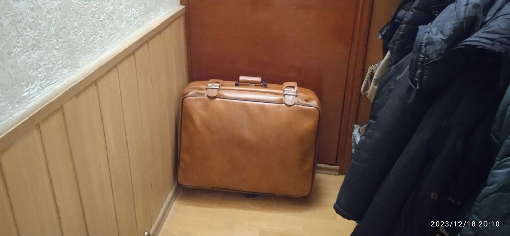 Чемодан советский СССР ( большой)