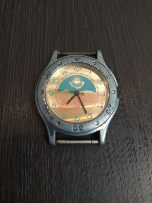 Продам часы  50 лет Победы