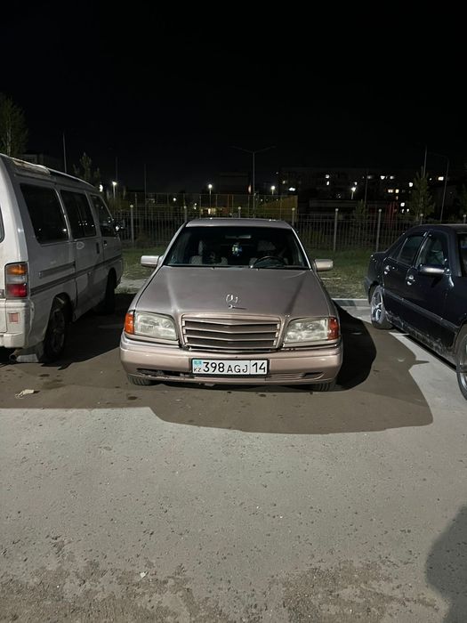 Mercedes - Benz.
