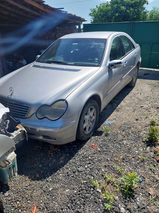 Мерцедес w203 c220cdi 143к.с. автомат на части