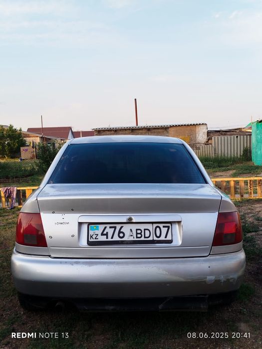 Машина сатылады ...