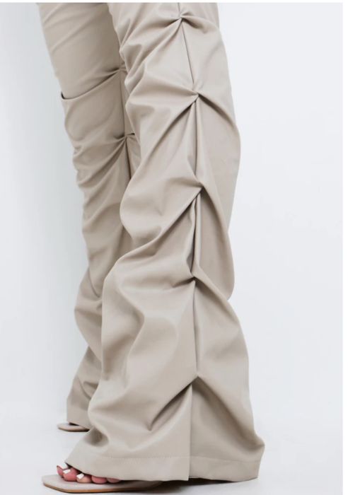 Pantaloni Pu Missyempire