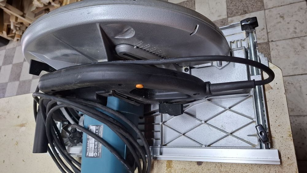Циркуляр ръчен Makita 5143R