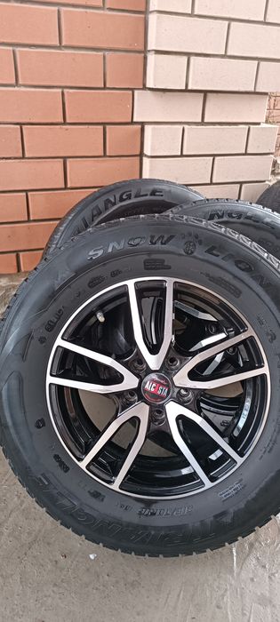 Диски + зимние шины. 16" диаметр на Outlander 3