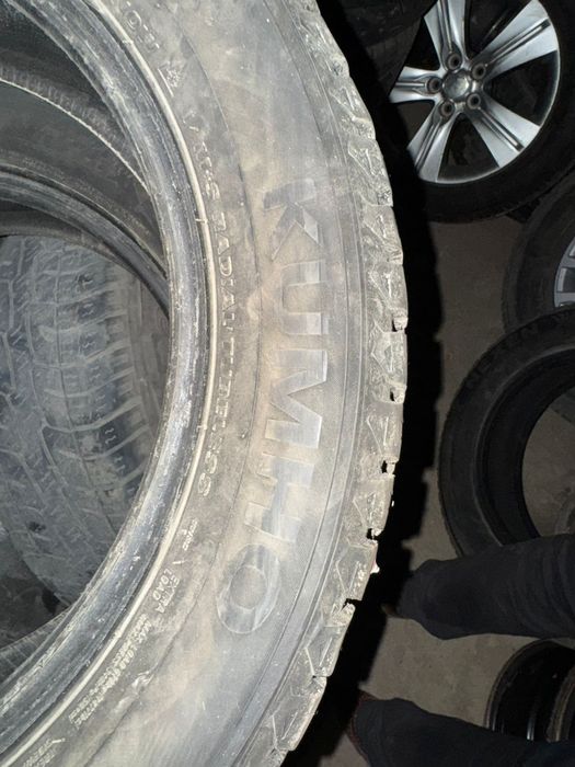Продам зимние шины