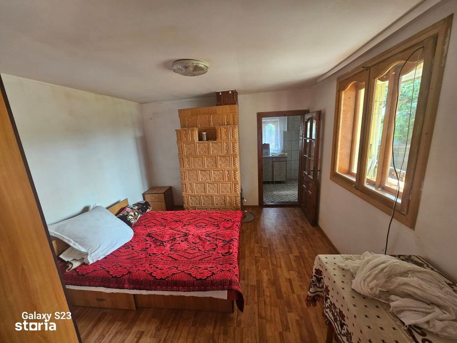 Casă de vânzare în comuna Păstrăveni, jud. Neamț