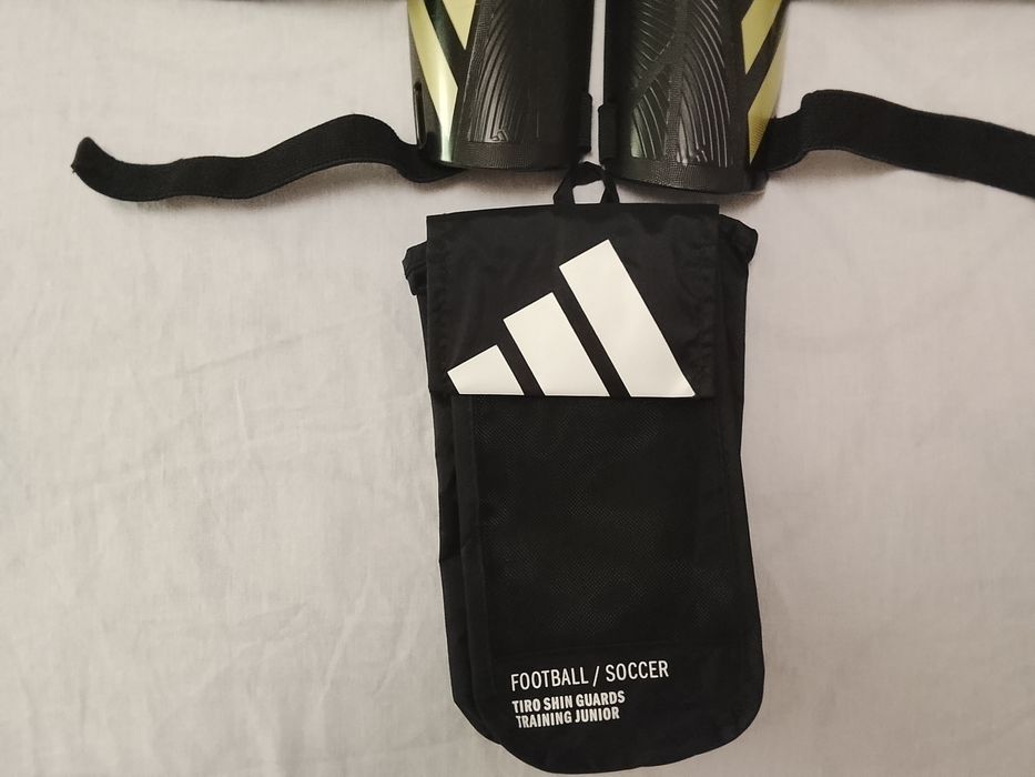 Apărători Adidas ,kipsta (super preț!)