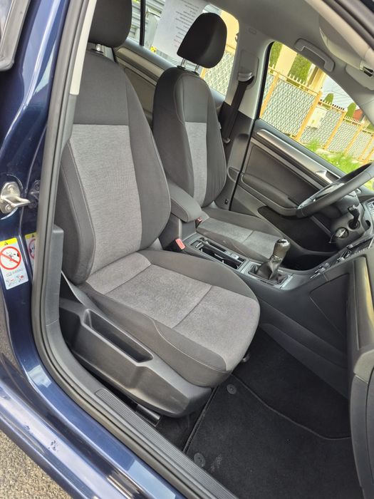 Vw golf 7 1.2tsi/90cp/navigatie/climatronic