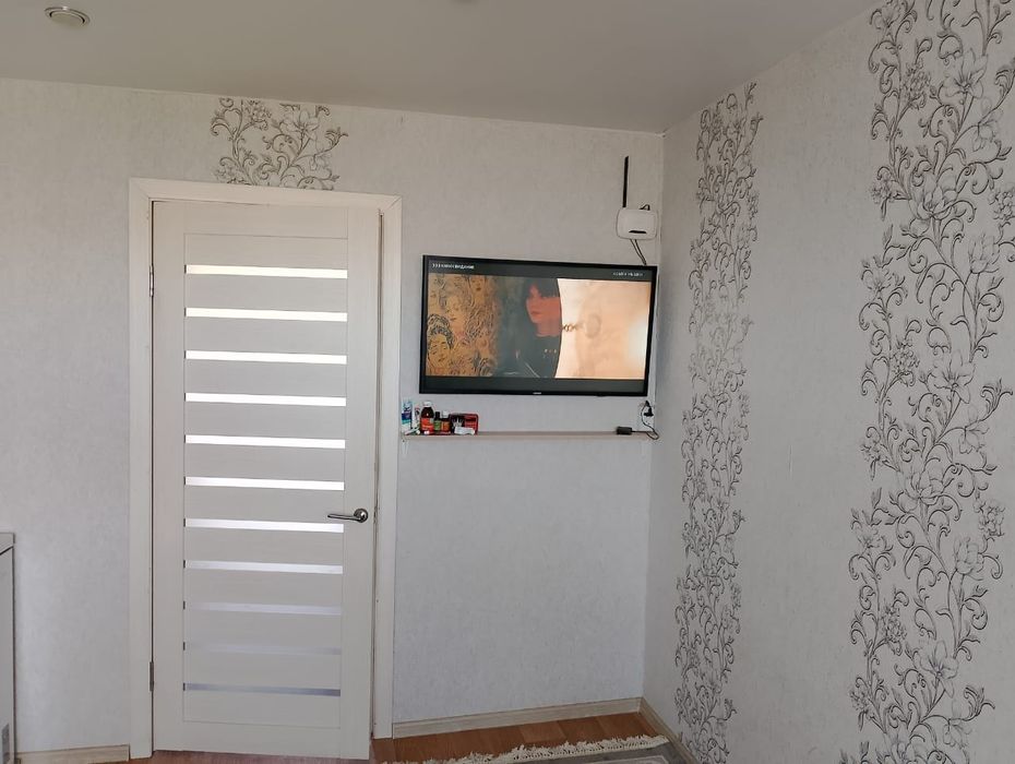 Продам двух комнатную квартиру