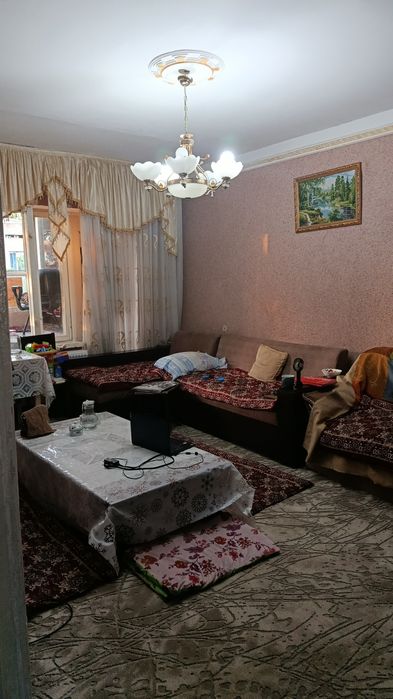 Зудлик билан (квартира) дом сотилади ёки ҳовлига алмашаман:3 хона 4