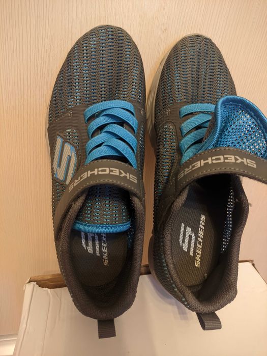 Детские кроссовки Skechers