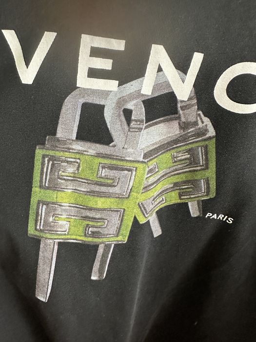 Tricou Givenchy M-L