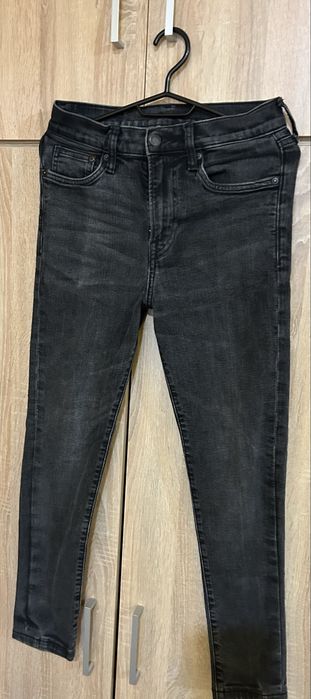 Blugi bărbați H&M &Denim, mărimea 29/32 (S), croi Skinny gri închis / negru spălăcit