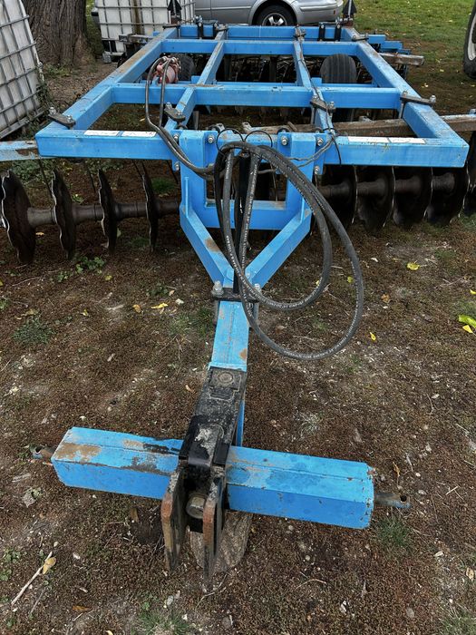 Disc agricol 3,2 m in V cu tavalugi dubli