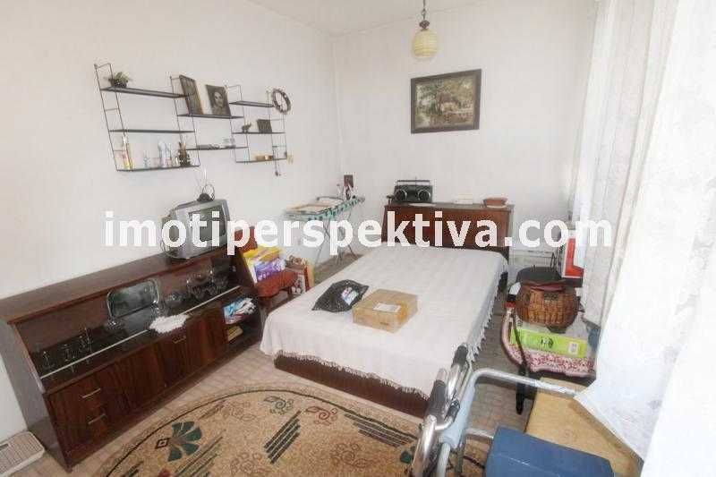 Продава се Тристаен апартамент в Пловдив, Център - 93 кв.м за 1613 €/кв.м - Снимка #7