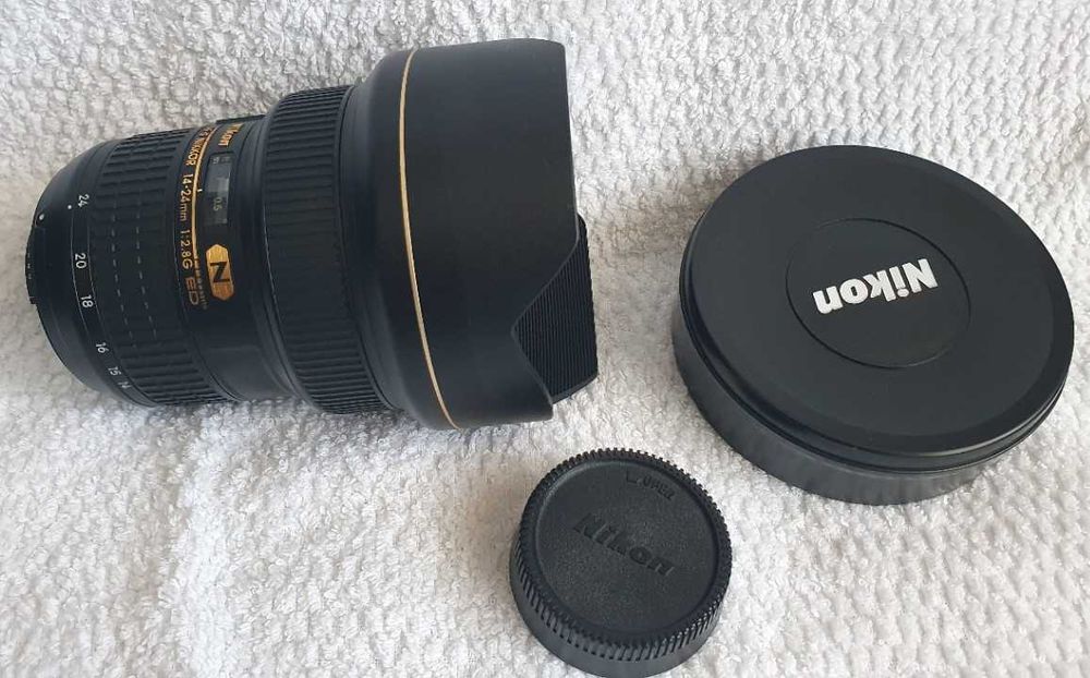 Obiectiv Nikon 2.8/135mm AI