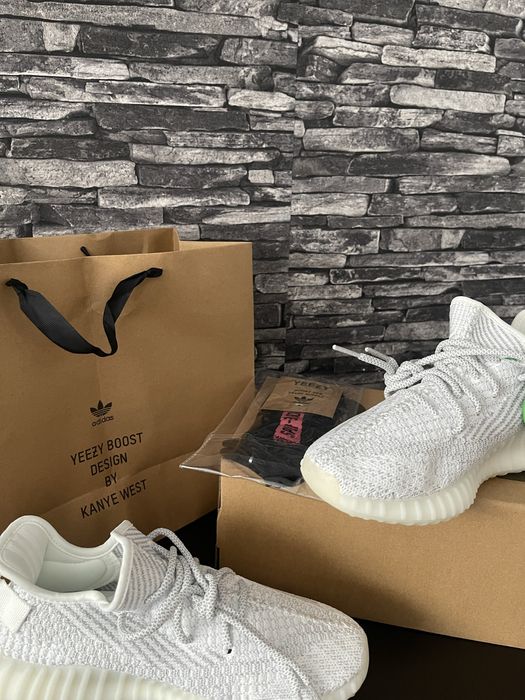 Yeezy stati white reflective