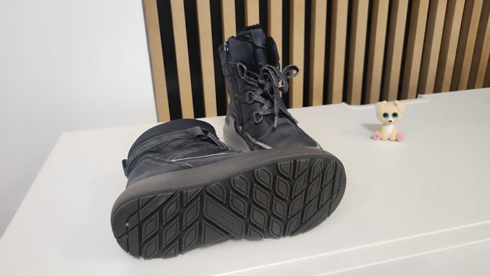 Ecco Ghete copii,piele naturala,impermeabile ,imblanite,marime EU 30