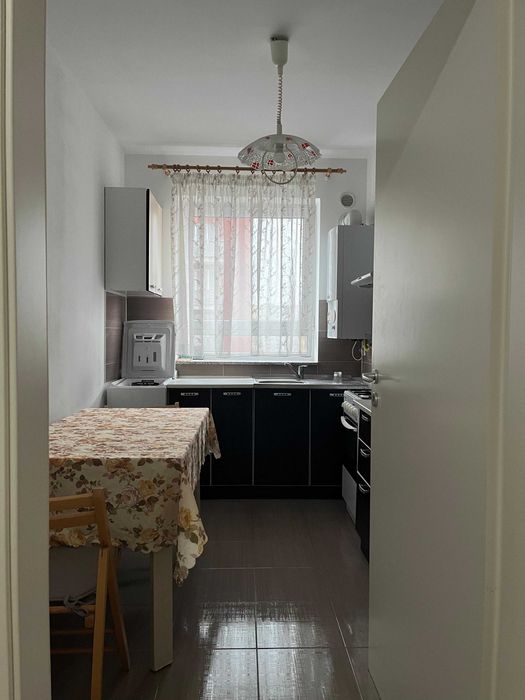 Apartament 2 camere decomandat, Avantgarden