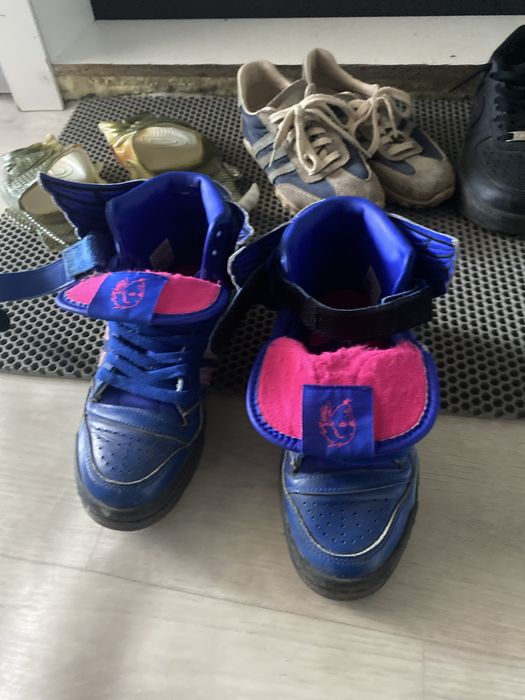 Adidas jeremy scott 4.0//legit