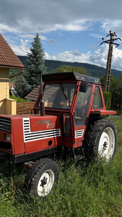 Schimb unul dintre cele două tractoare cu ATV