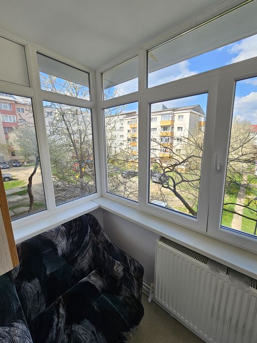 2 Camere Obcini – PROASPĂT RENOVAT, Prima Închiriere, Mobilat & Utilat, Centrală Proprie