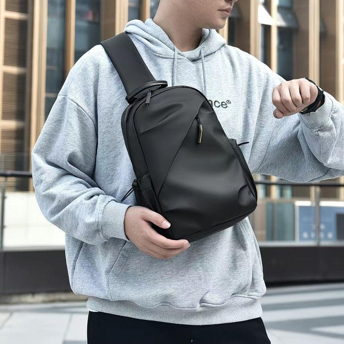 Yangi qora ryukzak sumka (universal model)